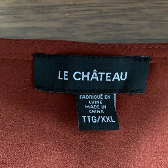 NWOT Le Chateau crepe de chine tank - Picture 2 of 4